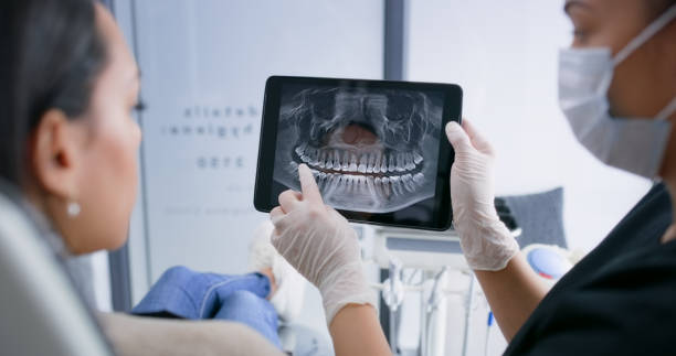 Licensed Tooth Extraction service in Strathmore, NJ - Smile Center Dentistry